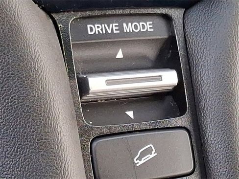 Used 2023 Honda HR-V LX image 24