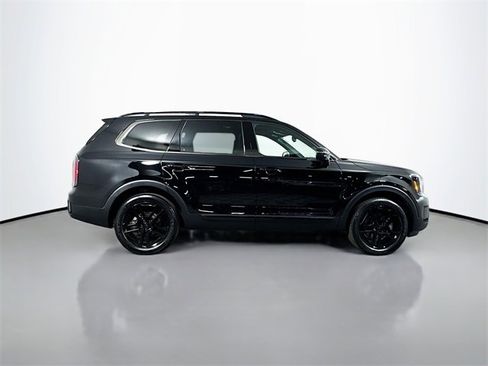 Used 2025 Kia Telluride EX X-Line image 9