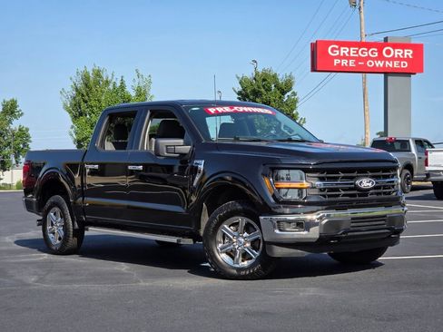 Used 2025 Ford F150 XLT w/ Equipment Group 301A Standard AWD/4WD image 17