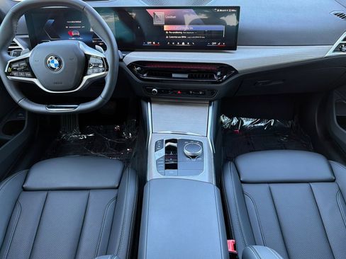 Used 2025 BMW 330i Sedan RWD image 17