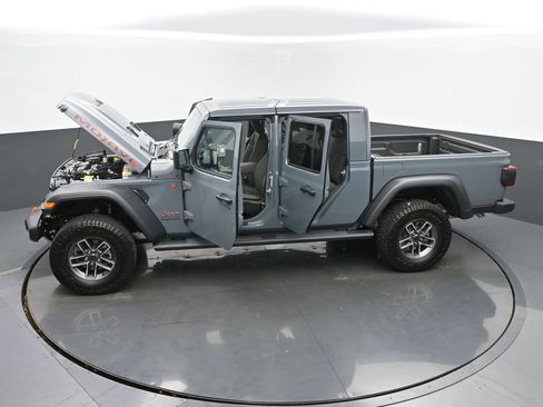 New 2025 Jeep Gladiator Mojave w/ Safety Group image 66