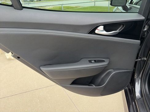 Used 2020 Kia Stinger GT-Line AWD/4WD image 36