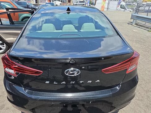 Used 2020 Hyundai Elantra Value Edition FWD image 7