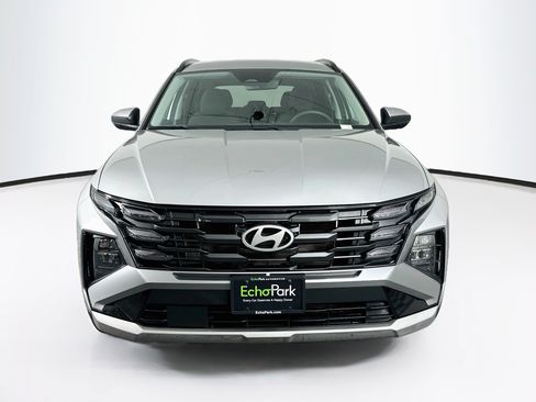 Used 2025 Hyundai Tucson SEL FWD image 2