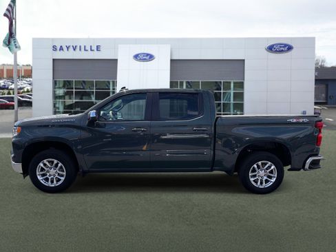Used 2025 Chevrolet Silverado 1500 LT AWD/4WD image 2
