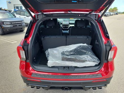 New 2026 Ford Explorer ST w/ Sun And Sound Package RWD image 9
