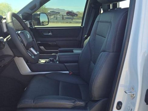 Used 2025 Toyota Sequoia Limited w/ Tow Technology Package AWD/4WD image 15