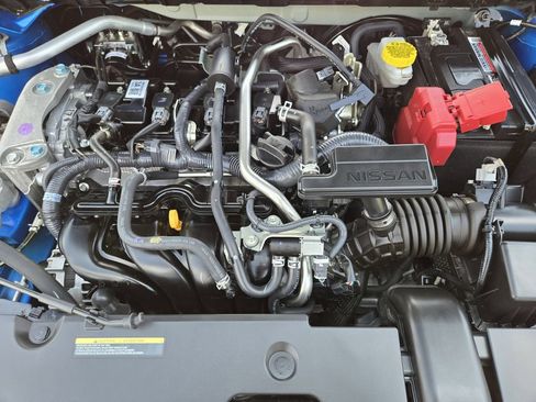 Used 2025 Nissan Sentra SV FWD image 30