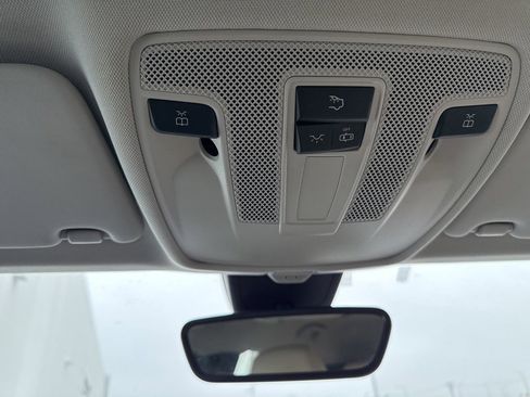 Used 2018 INFINITI QX30 Premium w/ Cargo Package image 21