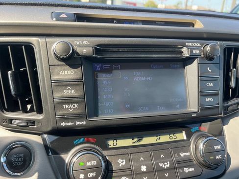 Used 2013 Toyota RAV4 Limited FWD image 29