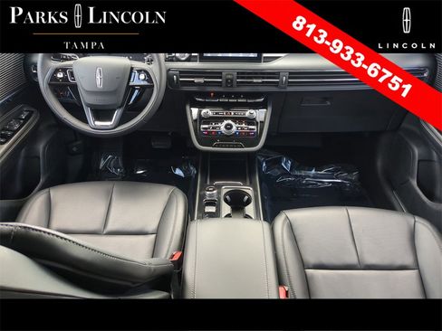 Certified 2022 Lincoln Corsair FWD w/ Equipment Group 101A image 11