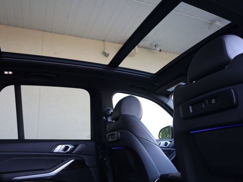 Used 2019 BMW X5 xDrive40i w/ Convenience Package AWD/4WD image 26