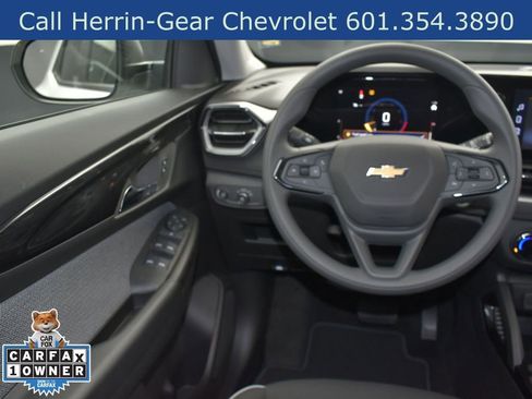 Used 2025 Chevrolet TrailBlazer LS w/ LS Convenience Package FWD image 30