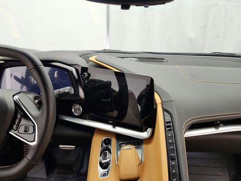 Used 2023 Chevrolet Corvette Stingray Preferred Cpe w/ Z51 Performance Package RWD image 26