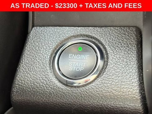 Used 2019 Ford Expedition Limited w/ Equipment Group 303A RWD image 27