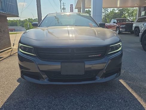 Used 2023 Dodge Charger SXT RWD image 7