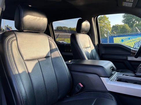 Used 2018 Ford F150 Lariat w/ Equipment Group 501A Mid AWD/4WD image 18