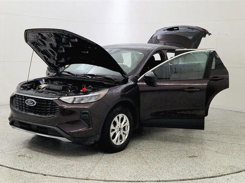 Used 2023 Ford Escape Active AWD/4WD image 10