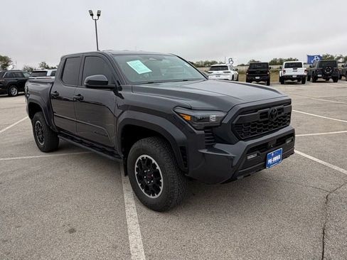 Used 2024 Toyota Tacoma TRD Off-Road w/ TRD Off Road Upgrade Package AWD/4WD image 3
