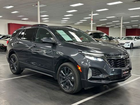 Used 2022 Chevrolet Equinox RS image 9