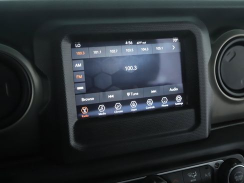 Used 2021 Jeep Wrangler Unlimited Sport AWD/4WD image 11