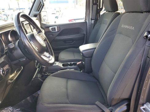 Used 2021 Jeep Wrangler Unlimited Sahara image 17