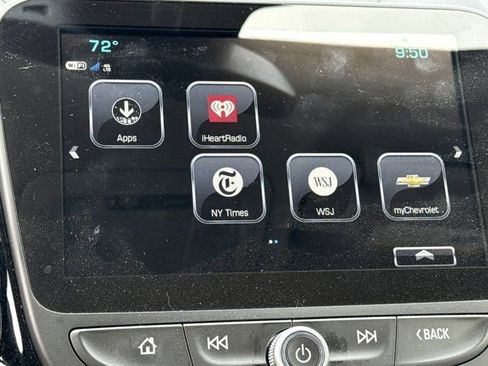 Used 2018 Chevrolet Volt Premier FWD image 25