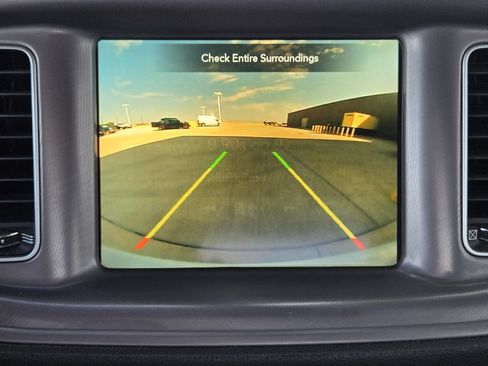 Used 2023 Dodge Charger SXT RWD image 19