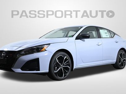 New 2025 Nissan Altima 2.5 SR w/ SR Premium Package