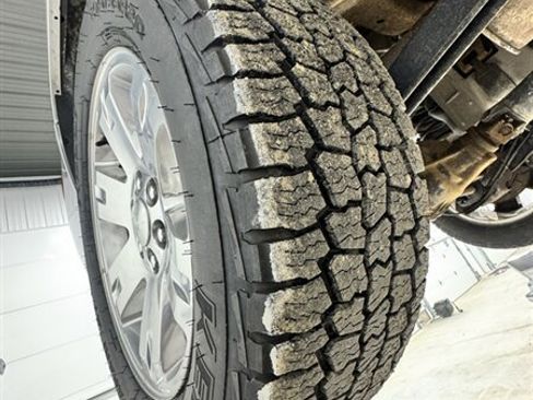 Used 2014 GMC Yukon XL SLT image 20