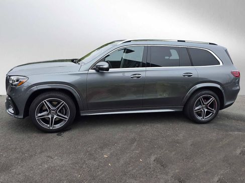 Used 2026 Mercedes-Benz GLS 450 4MATIC image 7
