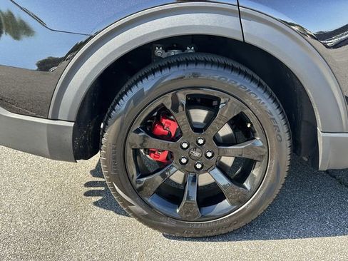 Used 2025 Ford Explorer ST w/ Sun And Sound Package AWD/4WD image 18