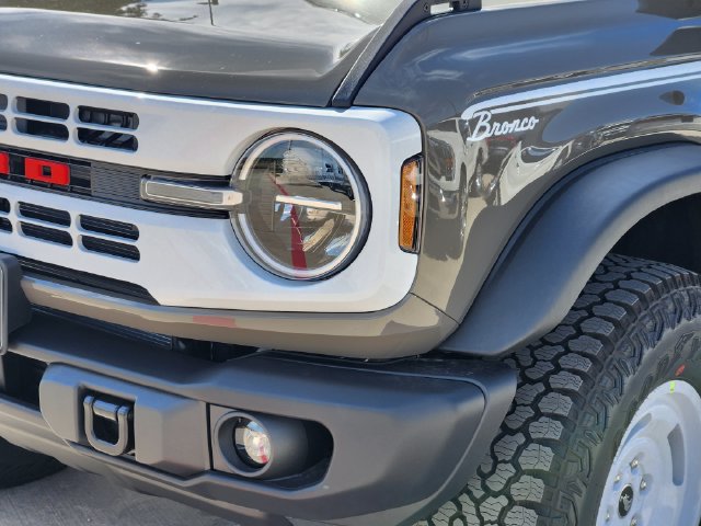New 2026 Ford Bronco Heritage Edition AWD/4WD image 7