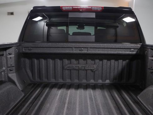 Used 2024 GMC Sierra 1500 AT4 w/ Technology Package AWD/4WD image 33