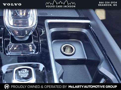 New 2026 Volvo XC60 B5 Core w/ Protection Package Premier AWD/4WD image 21