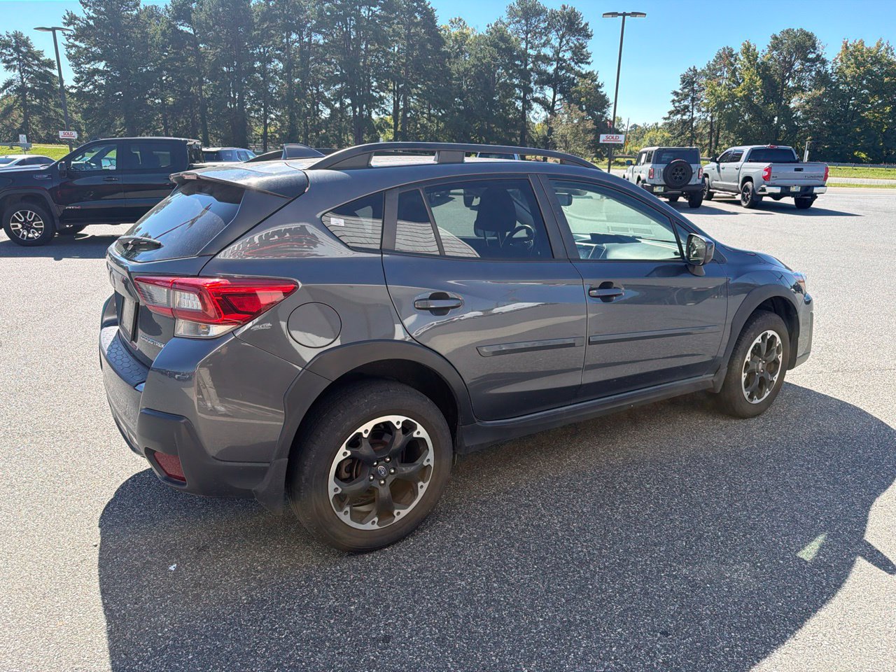 Used 2021 Subaru Crosstrek 2.0i Premium w/ Moonroof Package AWD/4WD image 8