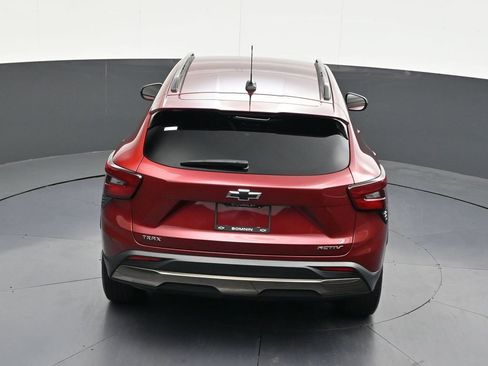 Used 2024 Chevrolet Trax ACTIV FWD image 18