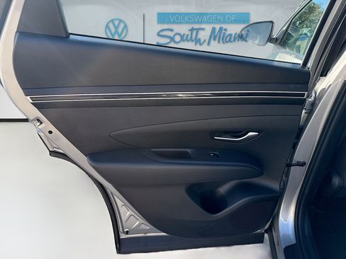 Used 2024 Hyundai Tucson SE image 24