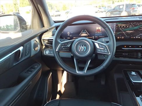Used 2025 Buick Enclave Avenir w/ Trailering Package, 5000 lbs. FWD image 25