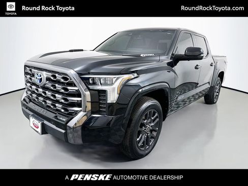 Used 2023 Toyota Tundra Platinum image 1