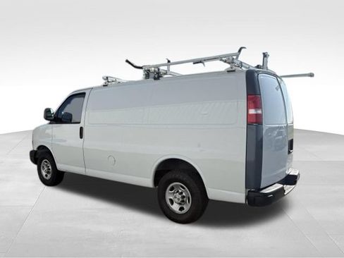Used 2022 Chevrolet Express 2500 w/ Safety Package RWD image 2