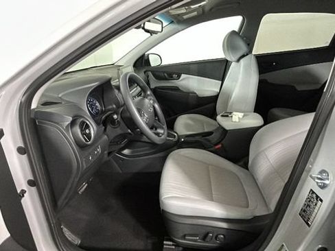 Certified 2023 Hyundai Kona SEL AWD/4WD image 11