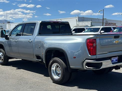 Used 2024 Chevrolet Silverado 3500 LTZ w/ LTZ Plus Package AWD/4WD image 8