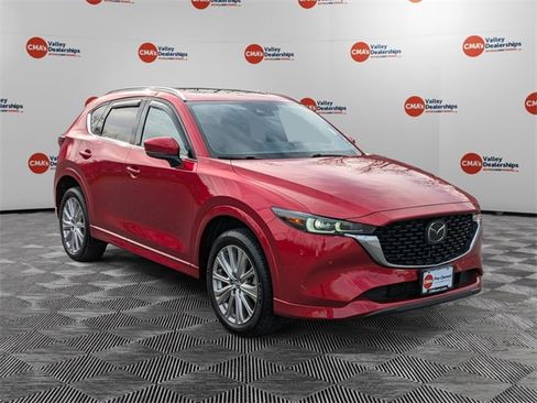 Used 2023 MAZDA CX-5 Signature image 3