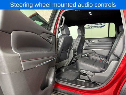 New 2026 Chevrolet Traverse Z71 w/ Enhanced Driving Package AWD/4WD image 13