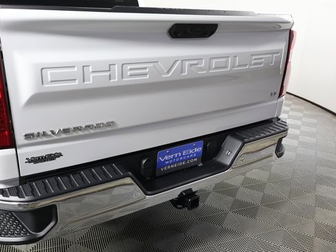 Used 2025 Chevrolet Silverado 1500 LT image 15