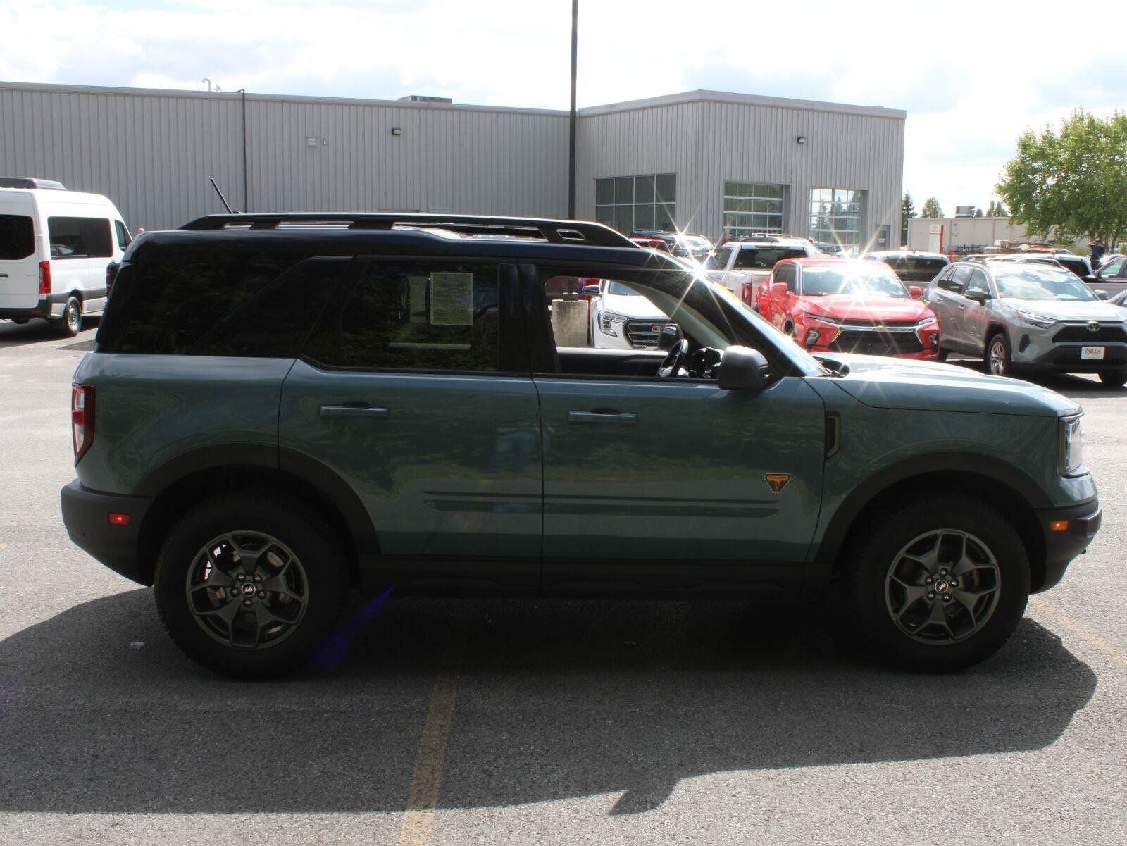Used 2021 Ford Bronco Sport Badlands w/ Badlands Package AWD/4WD image 4