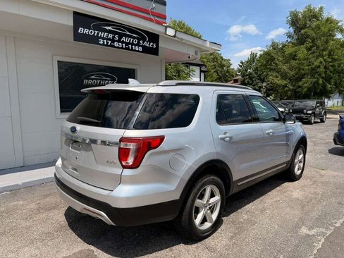 Used 2016 Ford Explorer XLT AWD/4WD image 17