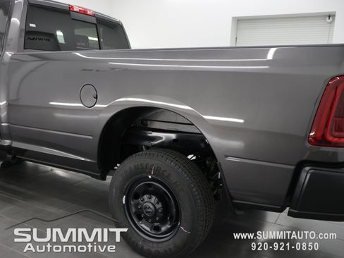 New 2026 RAM 2500 Tradesman w/ Safety Group AWD/4WD image 30