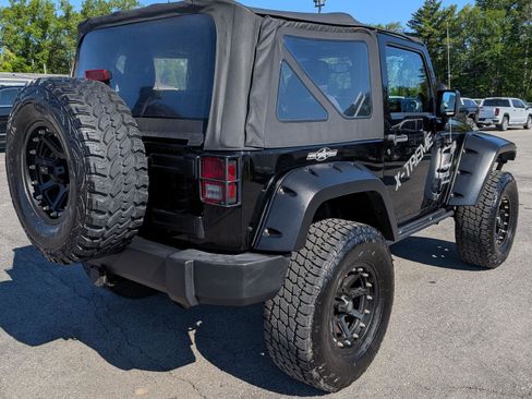 Used 2013 Jeep Wrangler Sport AWD/4WD image 11